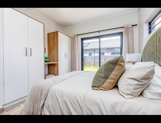 3 BEDROOM CLUSTER FOR SALE IN ALBERTSDAL